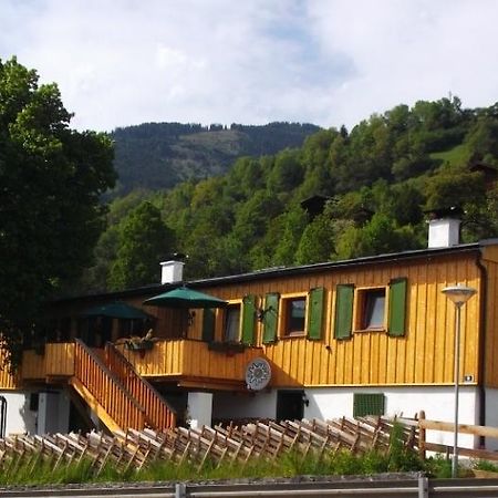 Jaegerchalet Uttendorf Exterior photo
